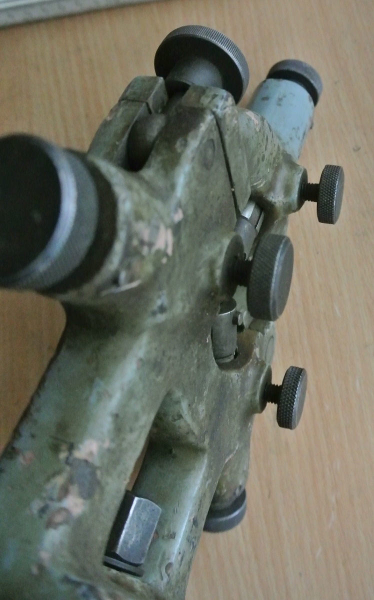 L2.JPG